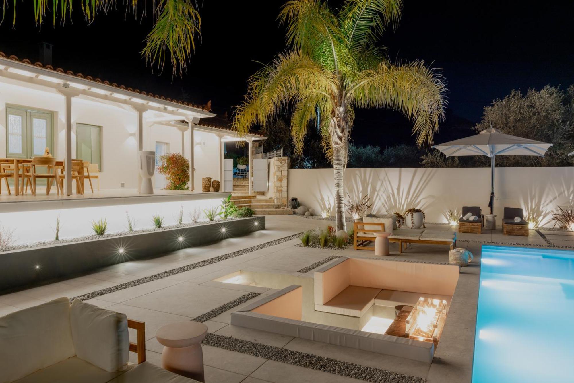 Nafplio Blue Topaz Poolside Villa Екстериор снимка