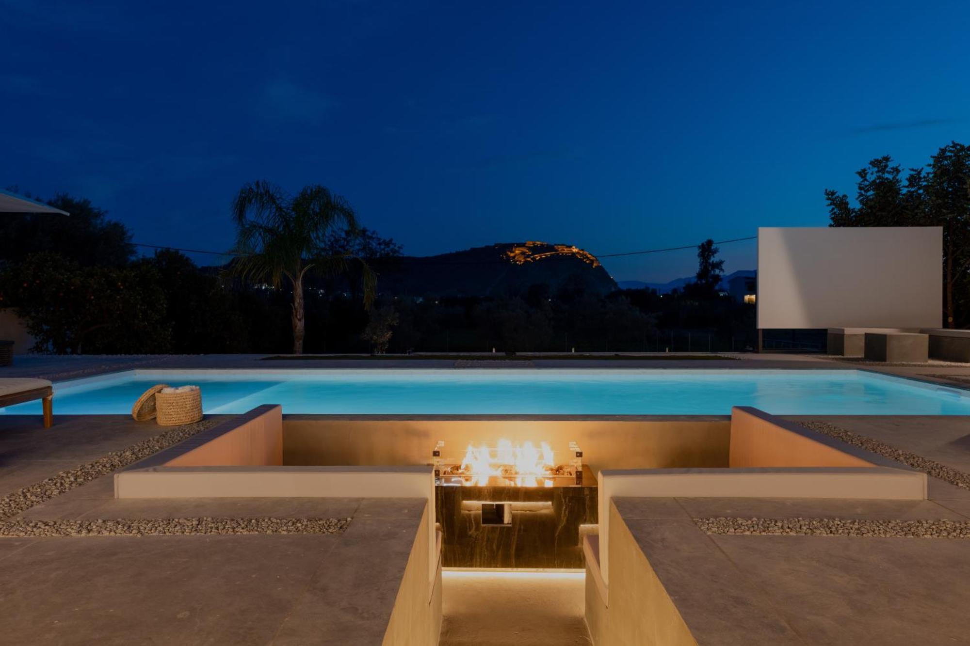 Nafplio Blue Topaz Poolside Villa Екстериор снимка